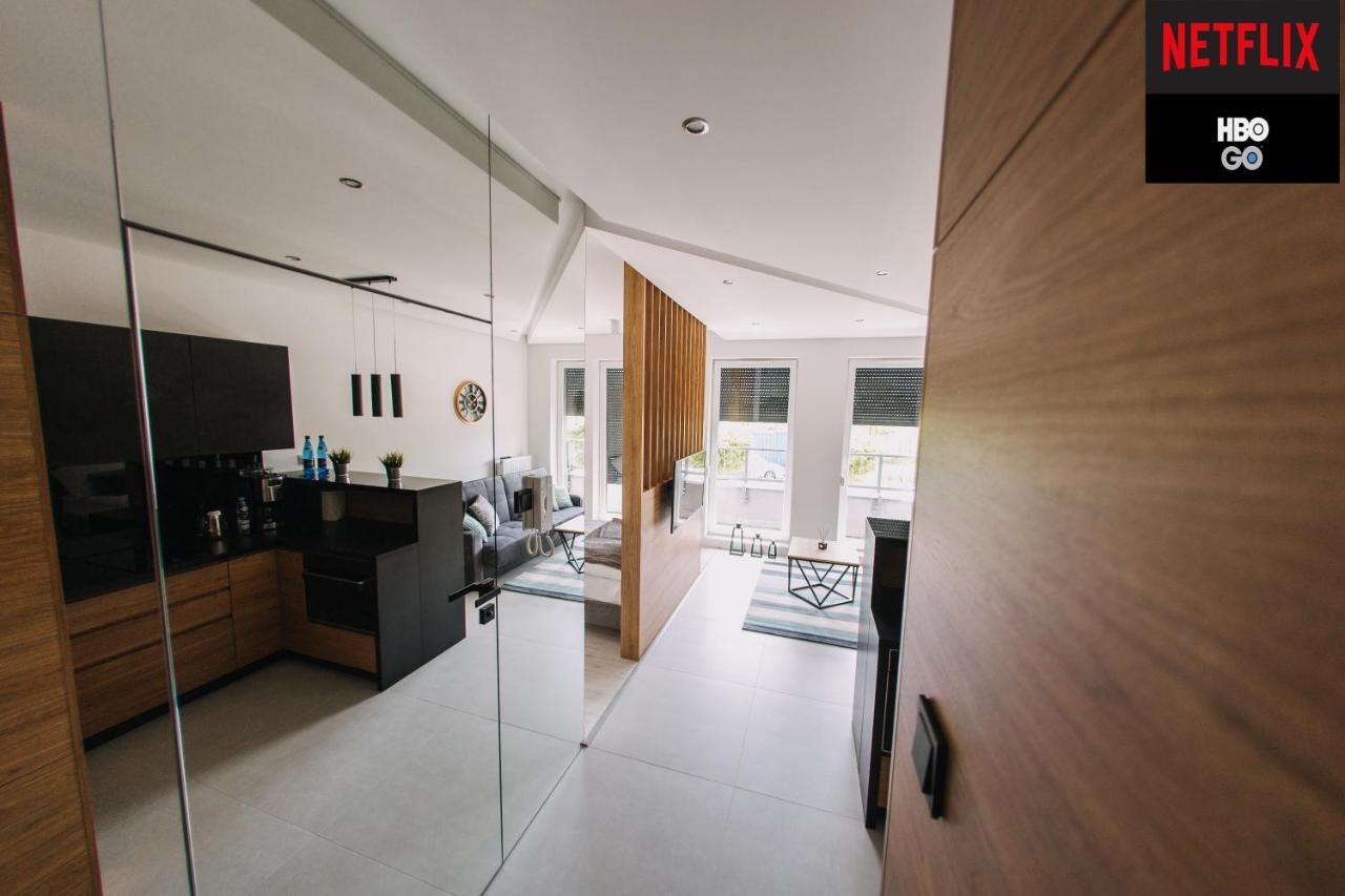 Hypnotize Apartment Конін Екстер'єр фото
